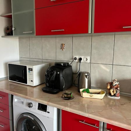 Harmony Luisa Apartment #Enjoy#Otopeni# Buitenkant foto