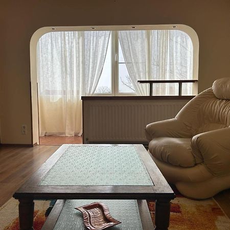 Harmony Luisa Apartment #Enjoy#Otopeni# Buitenkant foto